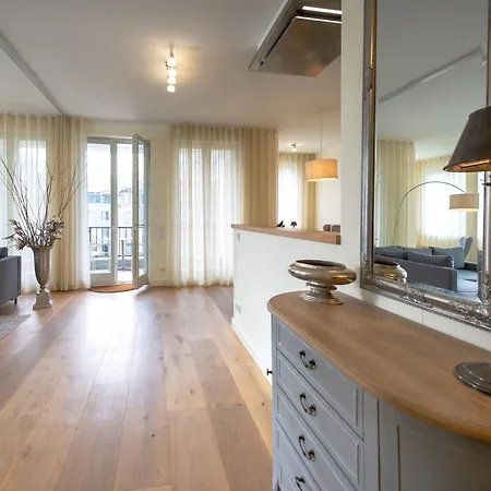 Apartment First - 32 
